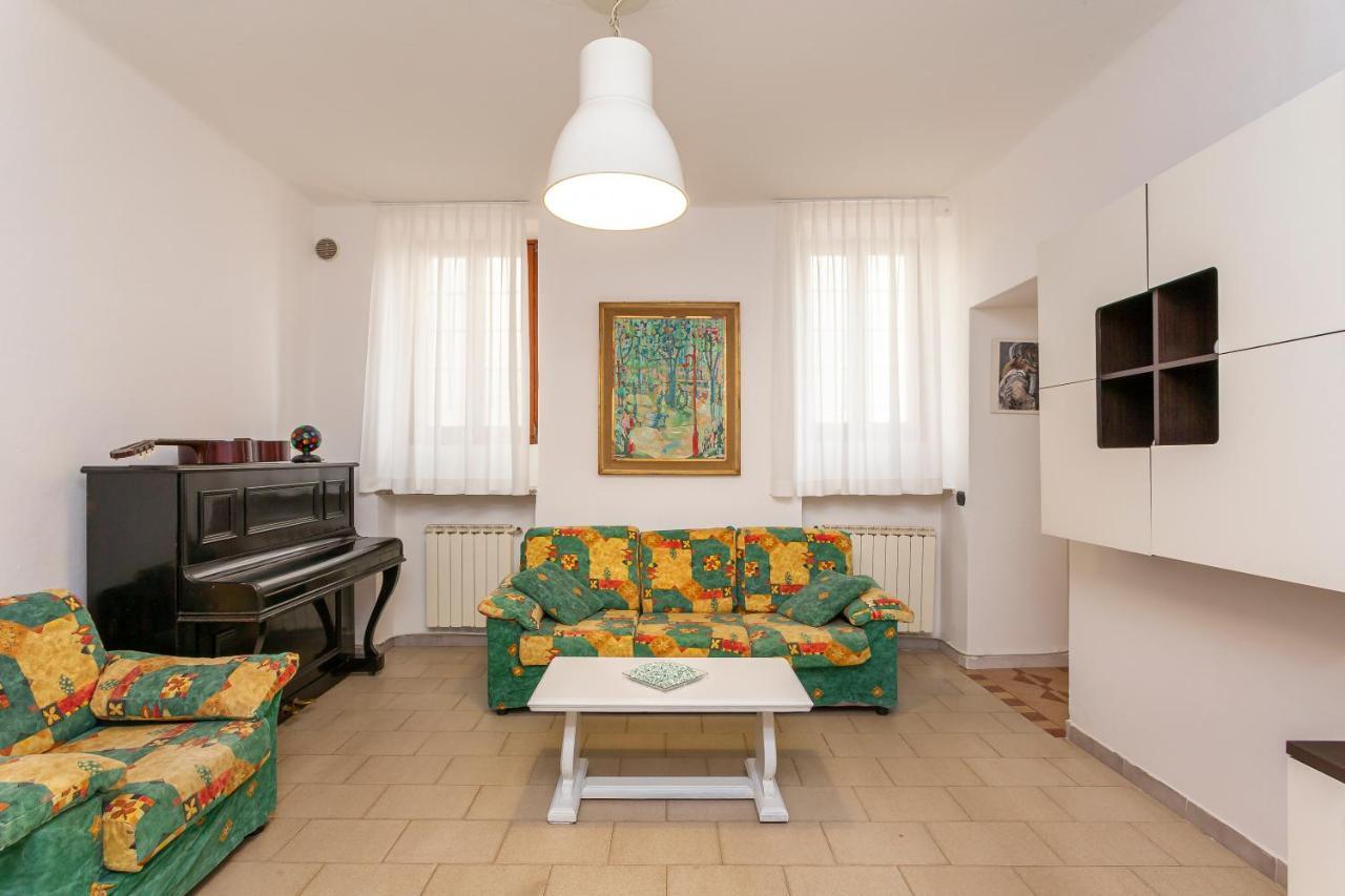 Casa Nicole Self Check-In Villa Albizzate Exterior photo